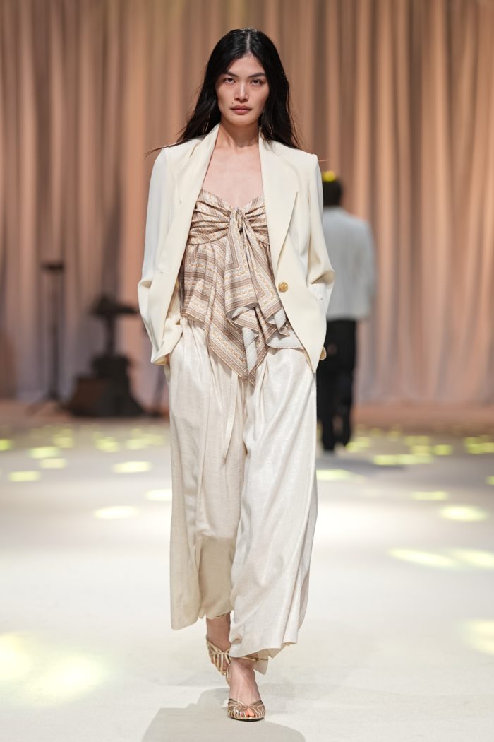 35周年の「TAE ASHIDA(タエ アシダ)」、2027年春夏コレクションを発表