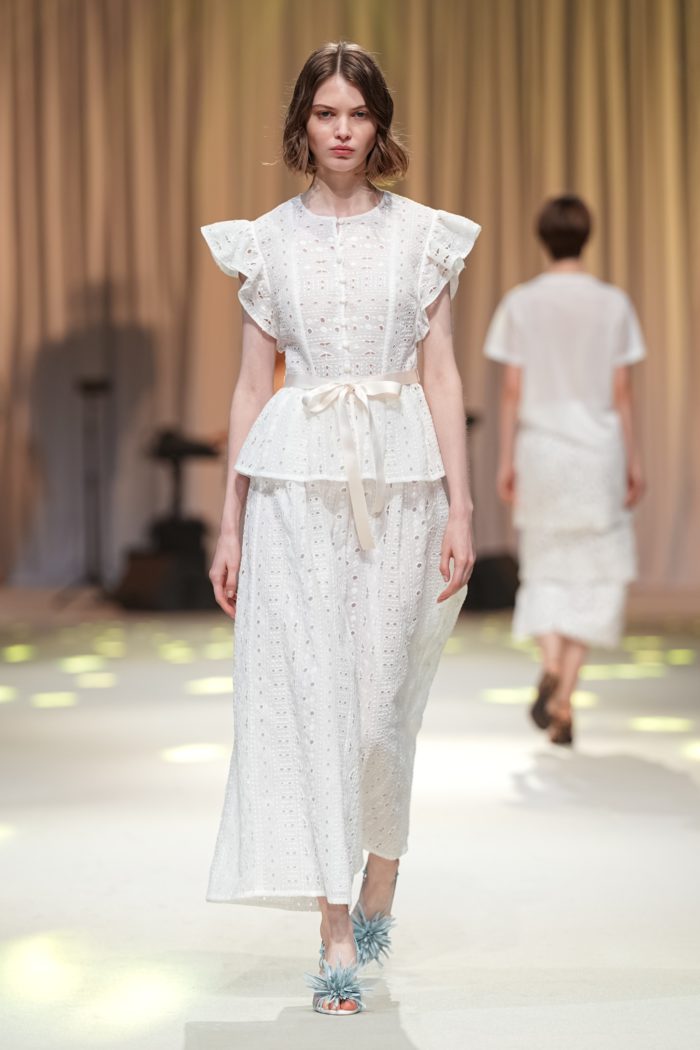 35周年の「TAE ASHIDA(タエ アシダ)」、2027年春夏コレクションを発表