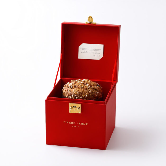 「ピエール・エルメ・パリ(PIERRE HERMÉ PARIS)」