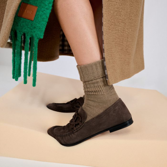 「LOEWE(ロエベ)」からダブルL ローファー