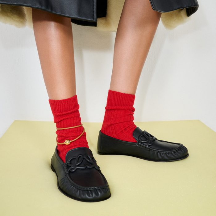 「LOEWE(ロエベ)」からダブルL ローファー