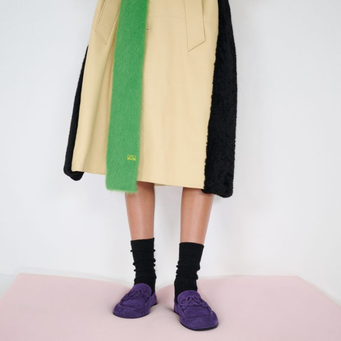 「LOEWE(ロエベ)」からダブルL ローファー