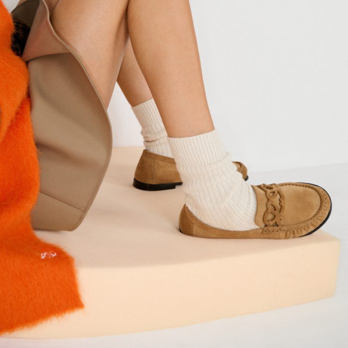 「LOEWE(ロエベ)」からダブルL ローファー