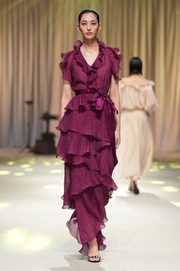 35周年の「TAE ASHIDA(タエ アシダ)」、2027年春夏コレクションを発表
