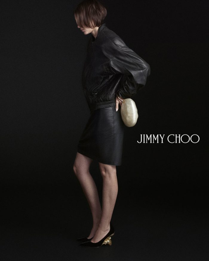 「JIMMY CHOO（ジミー チュウ）」、30周年を祝うカプセルコレクションを発表